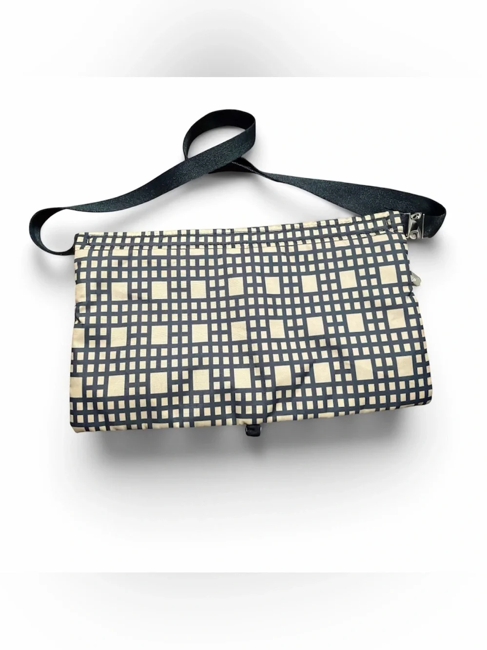 LeSportsac Black Cream Geometric Foldover Crossbody Purse